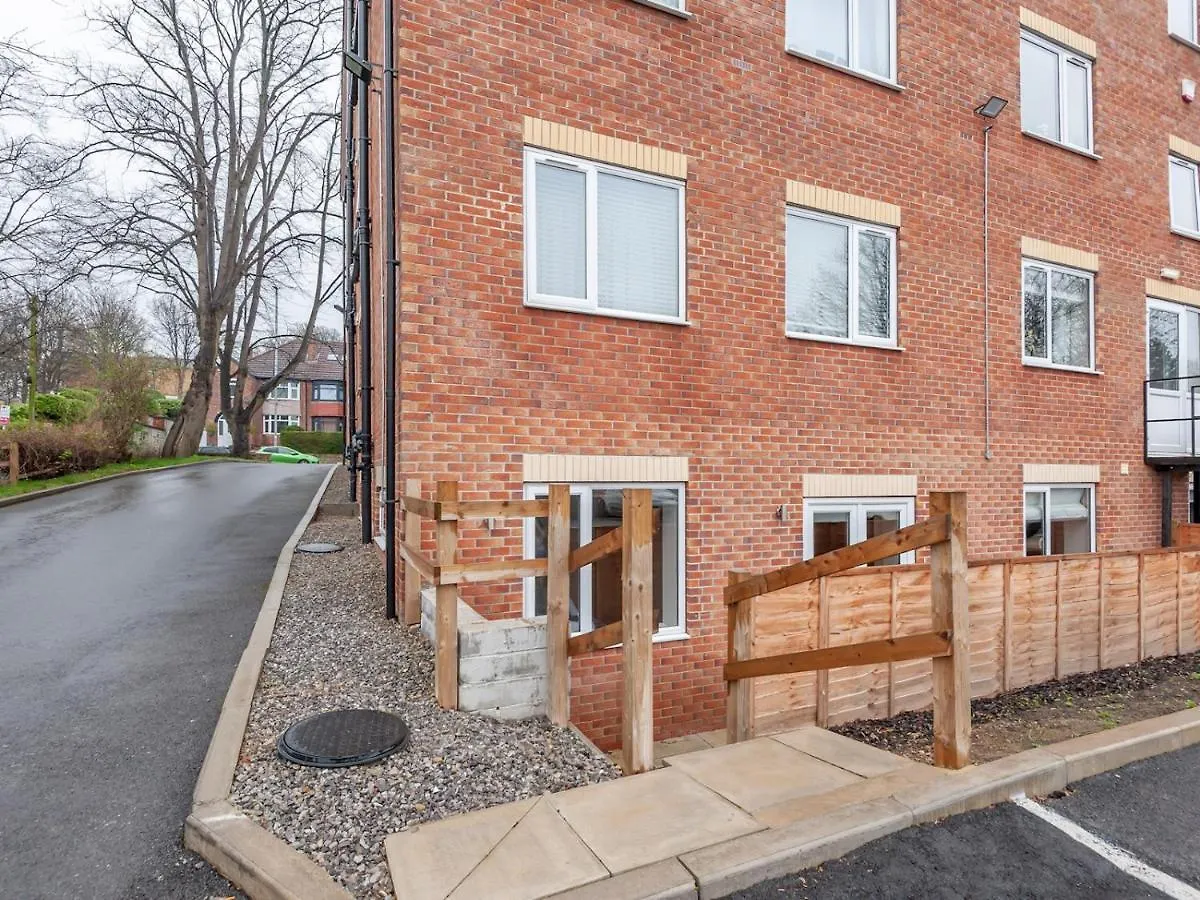 Pass The Keys Luxurious Retreat With Workspace Leeds  Apartment
